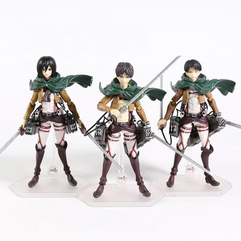 attack on titan figurine titan